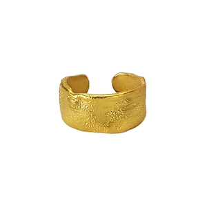 Minimalist S925 sterling silver hammered texture open ring in vintage golden finish