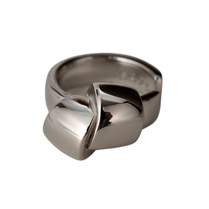 Minimalist S925 sterling silver knot clip earrings with a polished mirror finish for women