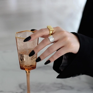 Minimalist S925 silver irregular textured rings and golden rectangle ring set for women