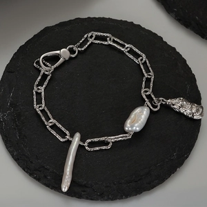 925 Sterling Silver Bracelet With Artificial Baroque Pearl Hammered Texture Lava Pendant Niche Design Minimalist Jewelry For Women