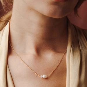 Minimalist 304 Stainless Steel Freshwater Pearl Pendant Necklace Lightweight Luxury Box Chain Necklace For Women Daily Dating Jewelry
