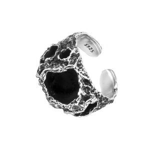 Retro S925 sterling silver open ring with irregular rock texture and oxidized finish