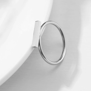 Minimalist 316L stainless steel geometric bar ring with high-polished silver finish