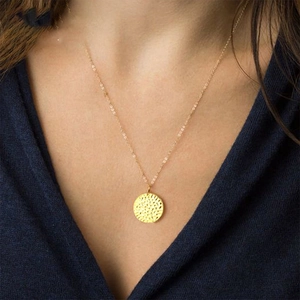 Minimalist Stainless Steel Hammered Disc Pendant Necklace For Women Men Electroplated Geometric Round Coin Jewelry Gift