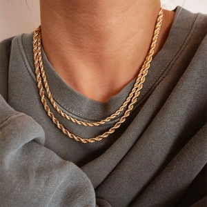 Ensemble de chaînes torsadées en acier doré 3mm/4mm pour un look minimaliste élégant
