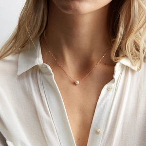 Elegante Künstliche Perle Anhänger Halskette Edelstahl Schlüsselbein Kette Minimalistischer Schmuck Für Frauen Täglicher Gebrauch