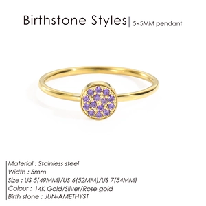 Détail de bague en acier inoxydable or 14K avec améthyste de juin de 5mm et sertissage