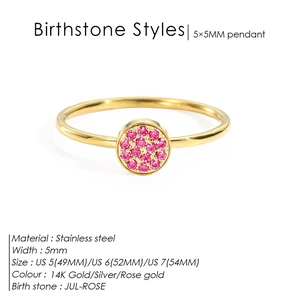 Tableau détaillé de bague avec pierre de naissance rose et largeur de 5mm