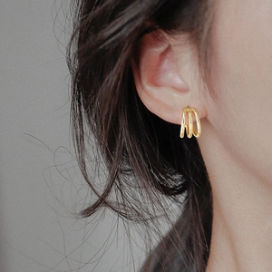 Elegant gold-tone triple-layer C-shaped hoop earrings for women in stainless steel