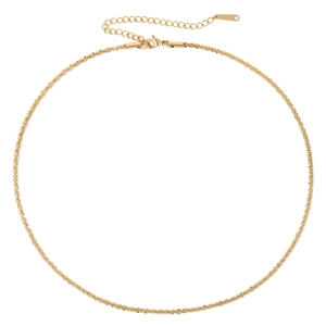 Élégant collier en acier inoxydable plaqué or 18 carats avec chaîne torsadée et fermoir