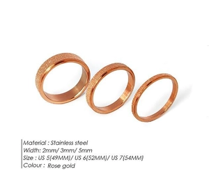 Detailed comparison of 2mm, 3mm, and 5mm frosted rose gold stainless steel rings