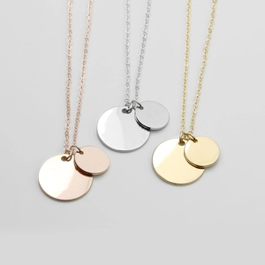 Minimalist stainless steel necklace with double round discs in gold, rose gold and silver