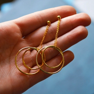 Minimalist gold stainless steel long drop circle earrings with elegant chain design