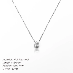 Detail view of waterdrop zircon pendant necklace with 42+8cm silver chain dimensions