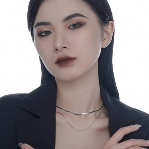 Collier double épaisseur minimaliste en argent sterling S925 avec chaîne serpent plate