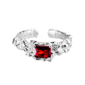 S925 Sterling silver hammered texture open ring with rectangular red gemstone center