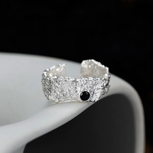 Irregular textured S925 sterling silver open ring with a small black zircon stone