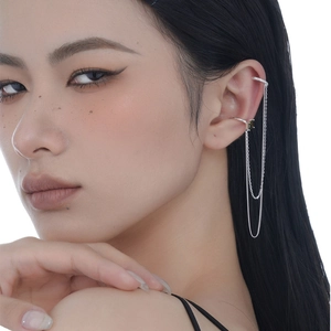 Modern S925 sterling silver chain ear cuff with green gemstone and tassel fringe style