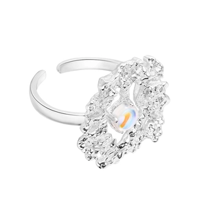 Verstellbarer S925 Silberring mit Lava-Textur und schillerndem Mondstein-Design