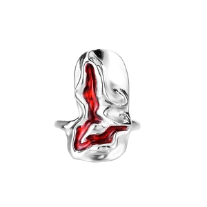 Bague de bout de doigt chic en argent S925 avec texture métal liquide et émail rouge