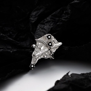 Irregular Texture S925 Sterling Silver Ear Cuff Black Rhinestone Inlaid Non-Pierced Clip Earring For Women Fashion Jewelry