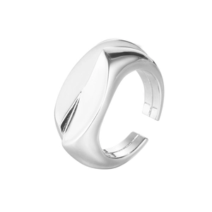 Anello aperto geometrico ovale in argento sterling S925 con design scultoreo asimmetrico