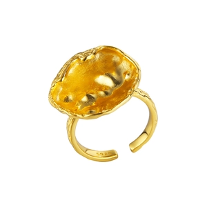 Vergoldeter S925 Sterlingsilber Ring mit unregelmäßiger Textur und offenem Design