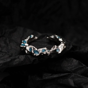 S925 sterling silver irregular liquid metal ring with coral blue enamel accents