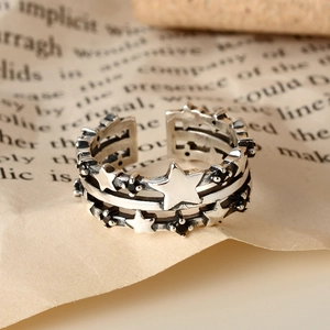 Vintage 925 sterling silver starburst open ring with black zircon inlays and retro finish