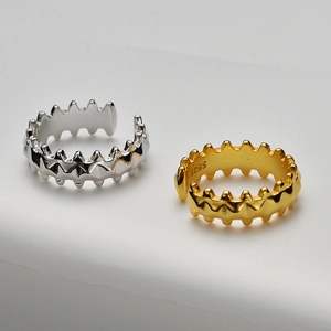 Manchettes d'oreilles géométriques minimalistes en argent S925 doré et argenté