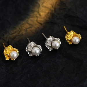Unregelmäßige Textur Blumen Muschel Künstliche Perle Ohrstecker Mit 925 Sterlingsilber Ohrstecker-Stift Vintage Ins Stil Schmuck