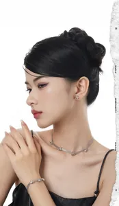Close-up of S925 sterling silver jewelry set featuring woven texture and inlaid zircon