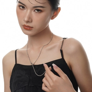 Collana a Y minimalista in argento sterling S925 con nappa a sfere per donna elegante
