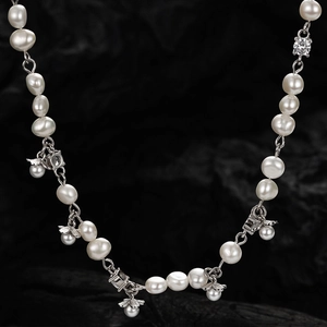 925 Sterling Silver Artificial Baroque Pearl Necklace Bee Flower Pendant Zircon Inlay Elegant Jewelry For Women Light Luxury