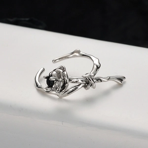 Vintage S925 Sterling Silver Rose Thorn Open Ring For Women Black Rhinestone Flower Adjustable Gothic Jewelry Finger Ring