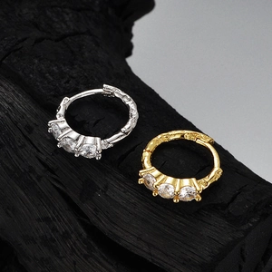 Irregular Texture S925 Sterling Silver Hoop Earrings For Women Minimalist Wrinkled Inlaid Rhinestone Huggie Earrings Jewelry