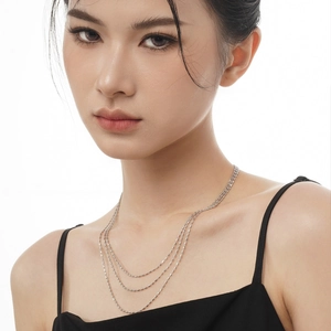 Élégant collier multicouche en argent fin S925 avec chaînes à billes scintillantes chic