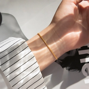 Minimalist Stainless Steel Snake Chain Bracelet For Women Men Gold Silver Rose Gold Plated Versatile Round Hand Jewelry