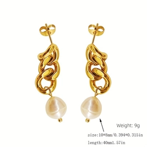 Détails des boucles d'oreilles chaîne dorée avec perles et mesures de taille