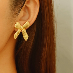 Vintage Stainless Steel Bow Knot Stud Earrings Gold Plated Ribbed Texture Elegant Ribbon Ear Jewelry For Women Party Gift