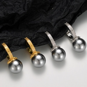 S925 silver Tang grass pattern earrings with grey pearl in gold and silver finishes