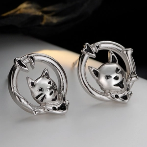 Minimalist S925 sterling silver cartoon cat and dog stud earrings with black enamel detail