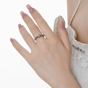 S925 Sterling Silber Ring im Vintage-Stil mit Zirkon-Stern und offener Form für Damen