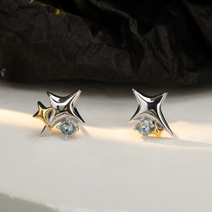 925 Sterling Silver Star Stud Earrings For Women Two-tone Gold Silver Rhinestone Inlaid Geometric Individual Jewelry Earring Gift