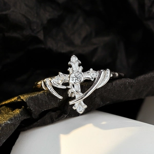 Luxurious S925 sterling silver gothic cross ring with sparkling crystal inlay for women