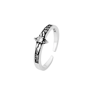 Vintage S925 sterling silver open ring with starburst pattern and white cubic zirconia