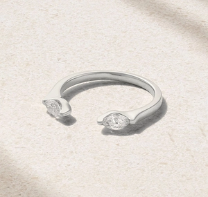Detailed view of S925 sterling silver open ring with marquise-cut marquise zircon gems