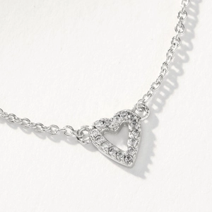 Elegante collana a cuore in argento S925 con pavé di zirconi scintillanti