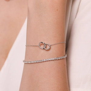 Bracciale S925 in argento a doppio anello intrecciato e set tennis con zirconi lucidi