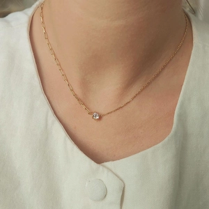 Elegant S925 sterling silver gold necklace with asymmetric paperclip chain and zircon pendant